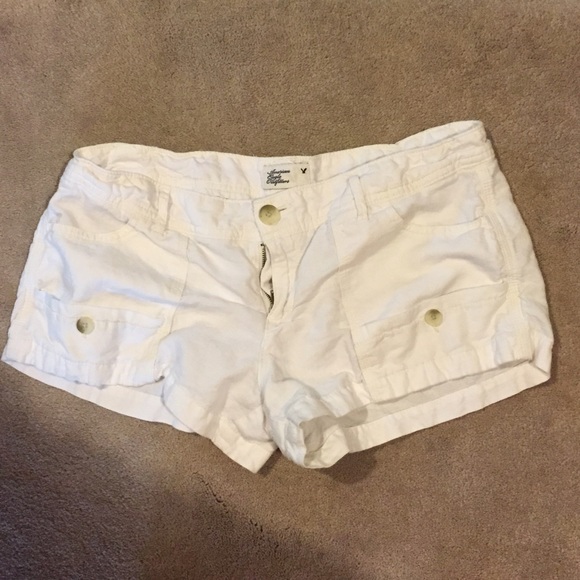 American Eagle White Shorts
