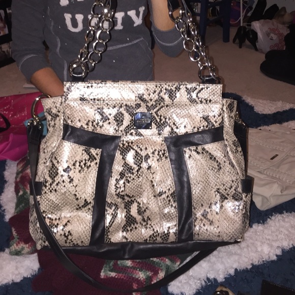 Miche purse base and 3 shells