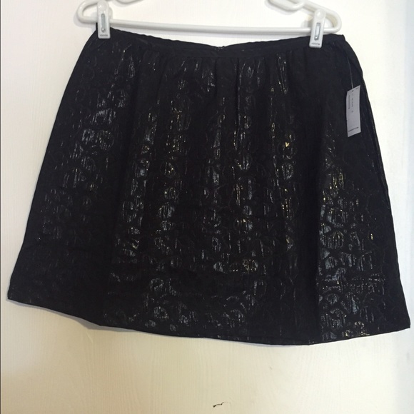 NWT subtle leopard print skirt
