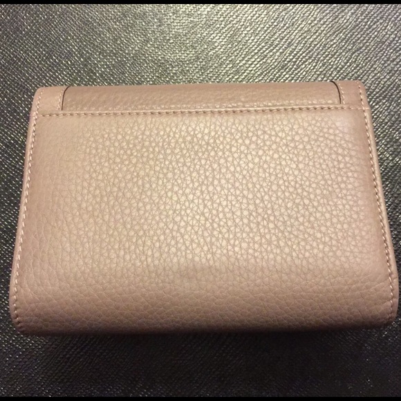 Gucci wallet (peach color) - Picture 2 of 4