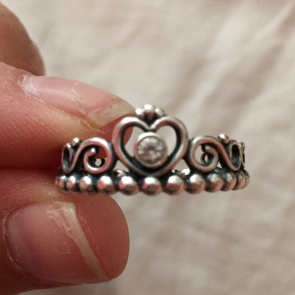 Like new "My Princess" pandora ring. - Picture 2 of 2