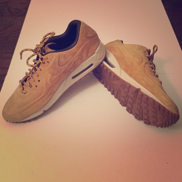 Nike shoes
