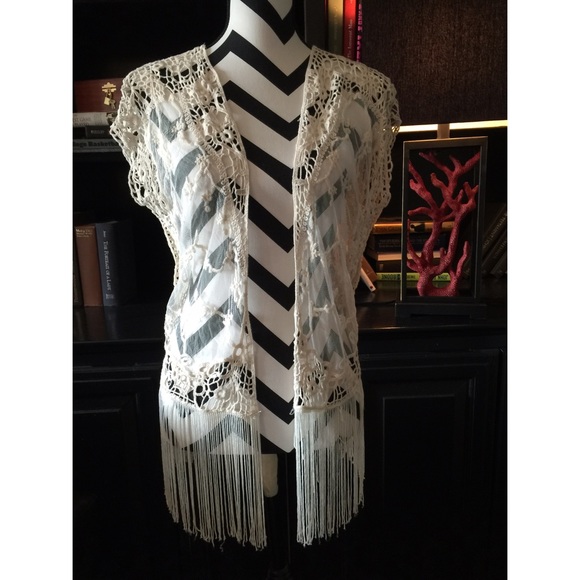 Say What?  Tops - 🎉 HOST PICK 🎉. Fringe vest with crochet❤️