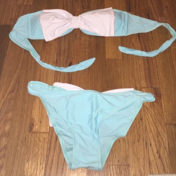 Tiffany Blue Bow Bikini - Picture 3 of 4