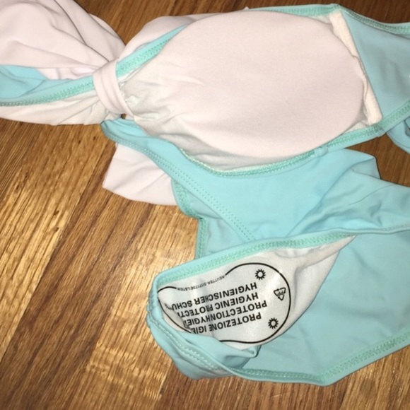 Tiffany Blue Bow Bikini - Picture 4 of 4