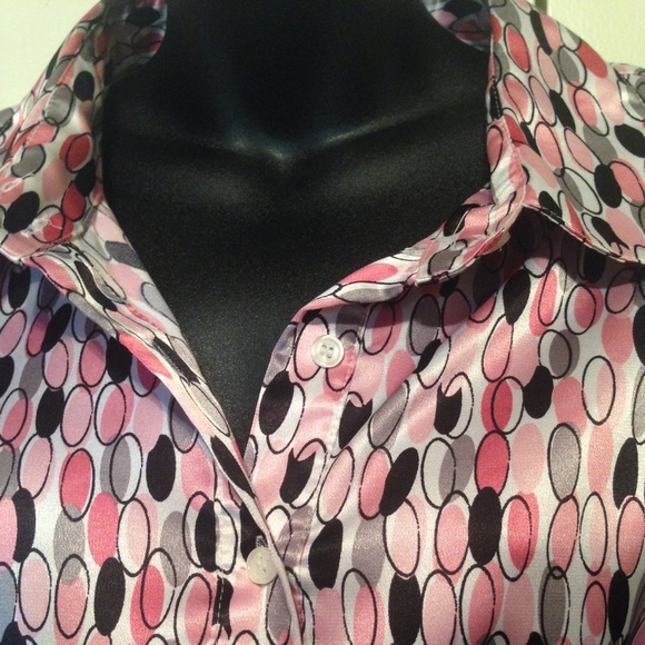 Top - Picture 3 of 4