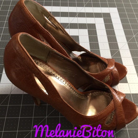 Tan cut out heels size: 8
