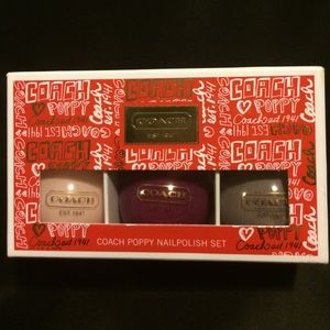 Coach Poppy Nail Polish set