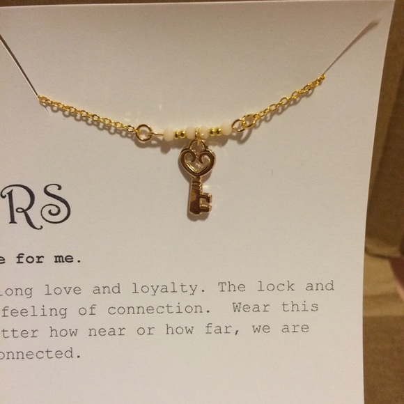 Lock & Key Sister/ BFF Bracelet Set - Picture 3 of 4