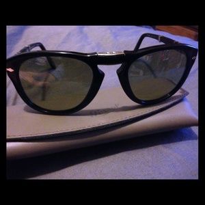 Persol sunglasses -hand made in Italy - polarized.