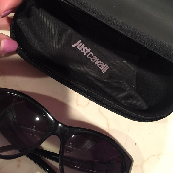 JUST CAVALLI CAT EYE SUNGLASSES