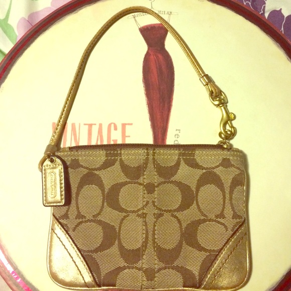 Coach wristlet