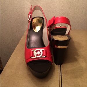 Lowest and final!Charm Sling shoes! Michael Kors 7