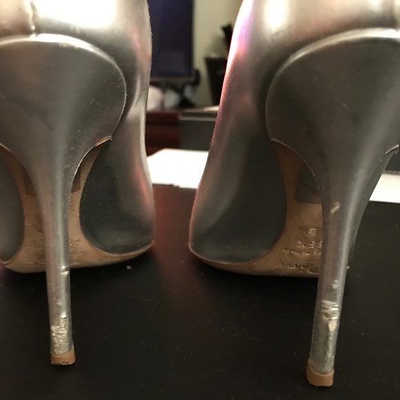 Christian Dior Cherie Pewter Polished Leather Pump - Picture 7 of 7
