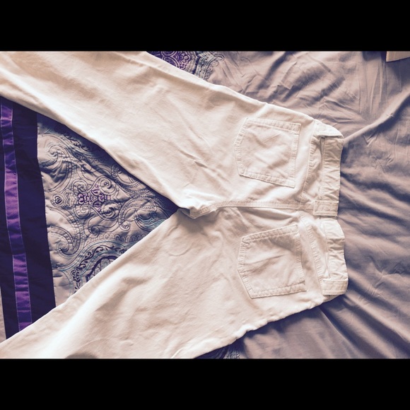 SOLD! Maternity pants by Gap - Picture 3 of 3