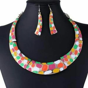 Fashion Necklace Set