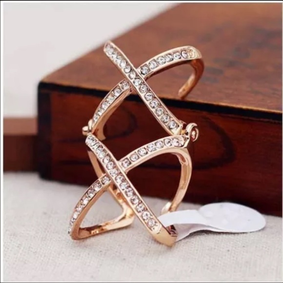 Jewelry - Double Knuckle Rhinestone Ring