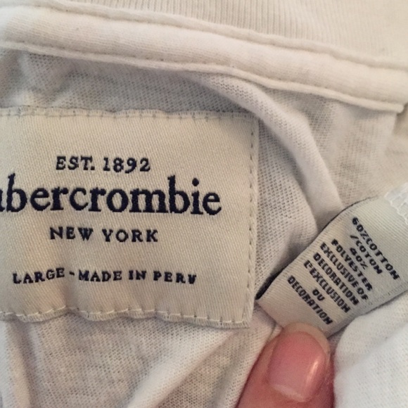 Abercrombie Kids White Graphic Tee Top L - Picture 4 of 4