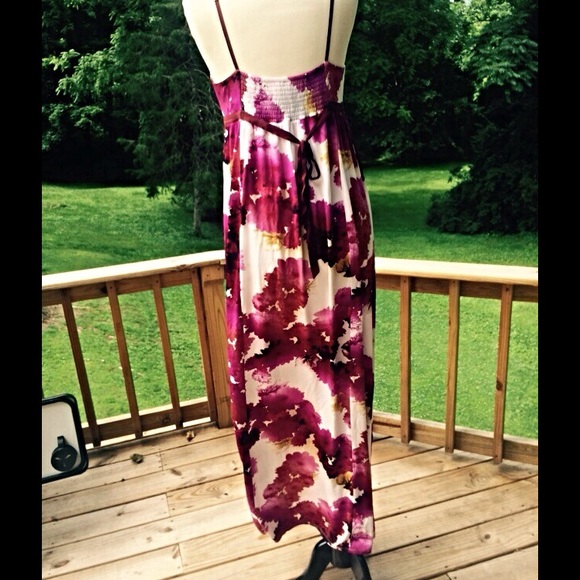 Guess Floral Maxi Dress - Picture 3 of 4