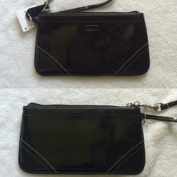 🚫SOLD🚫 Coach wristlet. Brown. NWT. - Picture 1 of 3