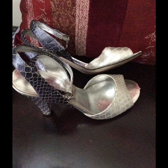 Enzo Angiolini Shoes - Enzo angiolini snake print open toe heels SALE💥