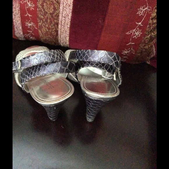 Enzo angiolini snake print open toe heels SALE💥 - Picture 4 of 4