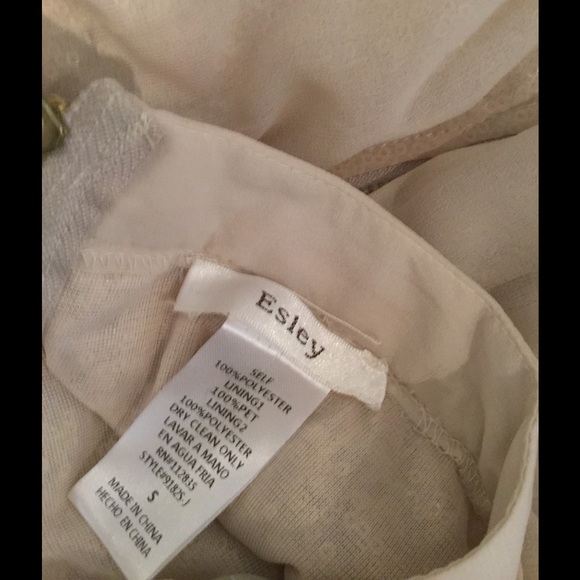 Sheer Hilo skirt w/ sequined miniskirt underneath. - Picture 4 of 4