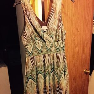 Sleeveless V-Cut Dress