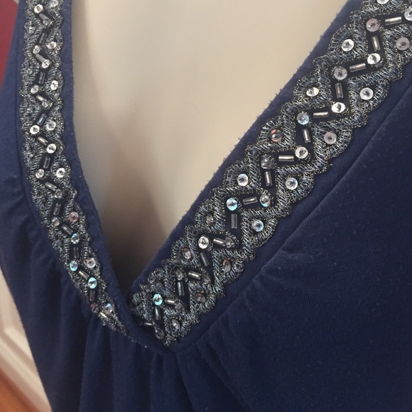 NY&CO Sleeveless V-neck Top XS - Picture 2 of 4