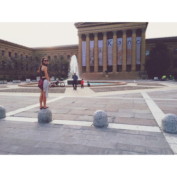 meet your seller 😋 - Picture 2 of 4