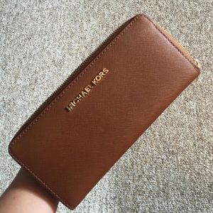 Michael Kors wallet