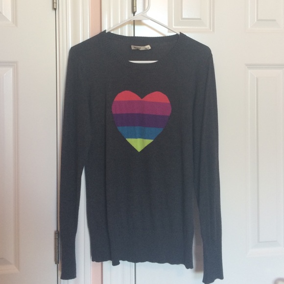 **SOLD** Fitted Old Navy Rainbow Heart Sweater