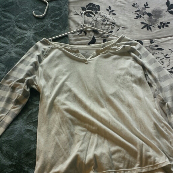 Half-Sleeve Grey & White Top