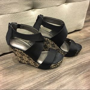 Audrey Brooke Wedges