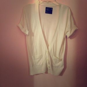 white short sleeve cardi