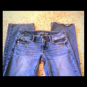 American Eagle size 4L