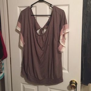 American Eagle shirt