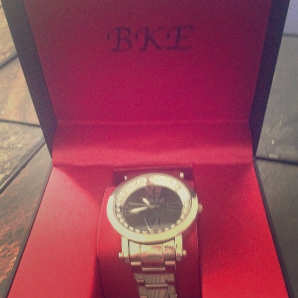 PRICE DROP‼️BKE Bling Watch