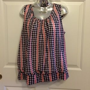 Cute sleeveless polka dot top