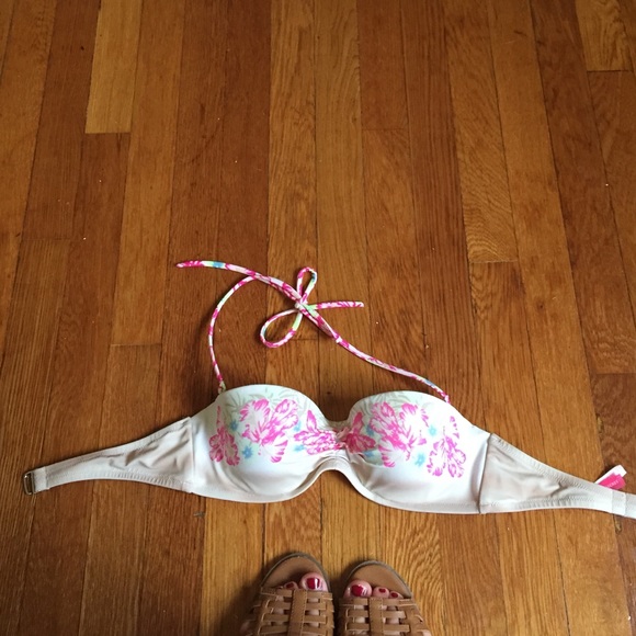 Victoria's Secret Convertible Floral Swimsuit Top