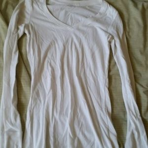 Thin White sweater