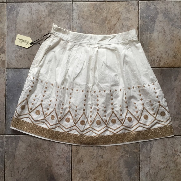 NWT F21 boutique cotton skirt
