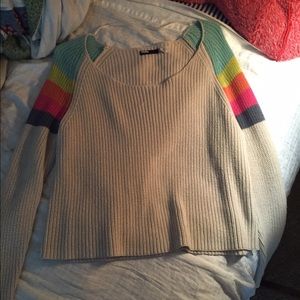 Color sleeve bdg sweater