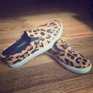 Leopard print Slip-ons
