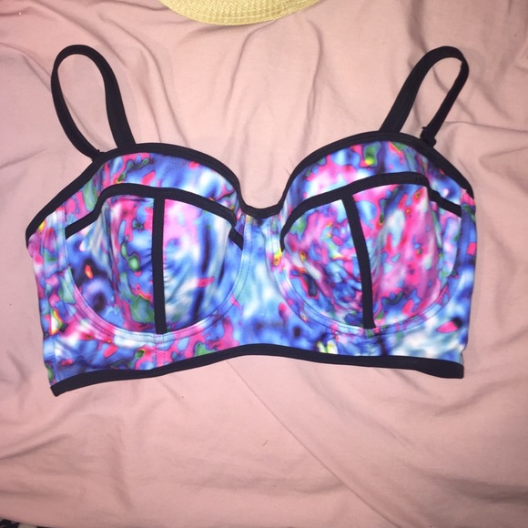 Bathing suit