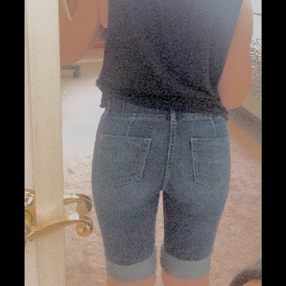 Capris - Picture 2 of 2