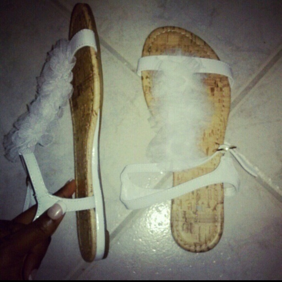 White Flower T-Strap Sandals