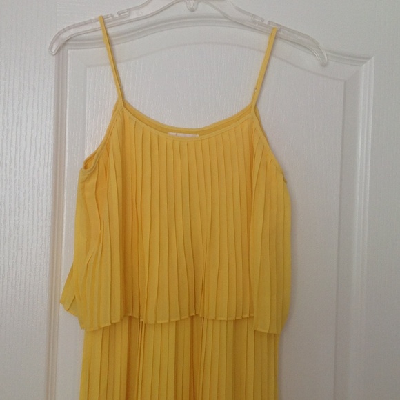 NWOT pleated maxi dress - S - Picture 2 of 4