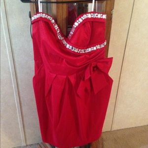 Red velvet dress 🌹