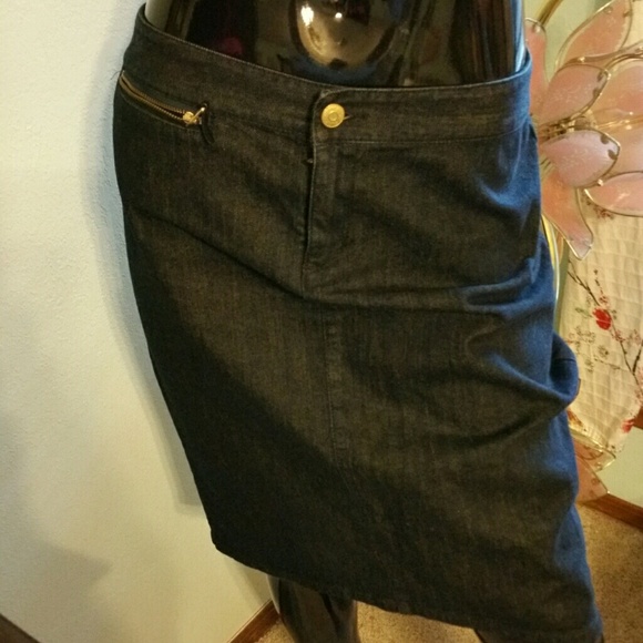RALPH LAUREN JEAN SKIRT sz 4
